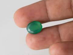 Green Onyx Stone 5.01 carat side view oval cut gemstone
