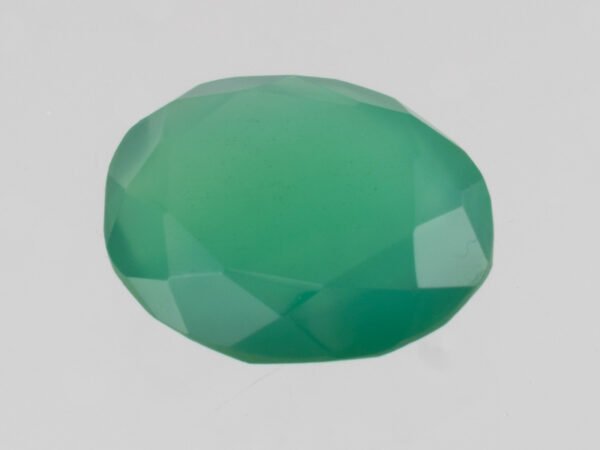 Green Onyx Stone Onex 5.01 carat actual size oval cut