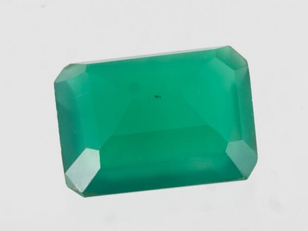 certified-natural-green-onyx-stone-5-02-carat-5-52-ratti-29-back-view