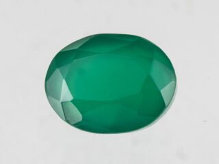 Onyx Stone (Onex Ratna) 5.38 Carat (5.91 Ratti) Oval Cut