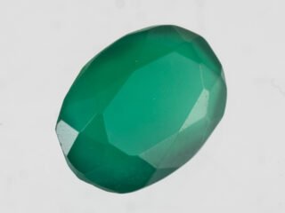 Onyx Stone (Onex Ratna) 5.39 Carat (5.92 Ratti) Oval Cut