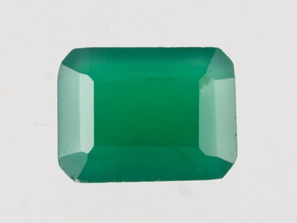 certified-natural-green-onyx-stone-5-63-carat-6-19-ratti-28-top-view