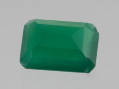 Green Onyx Stone 6.56 carat top view octagon cut Onex Ratna