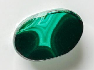 Natural Malachite Stone 15.05 Carat (16.54 Ratti) Oval Cabochon