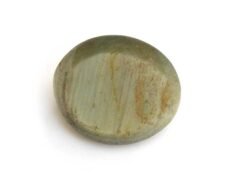 Quartz Cats Eye Lahsuniya 6.90 Carat back view gray cabochon