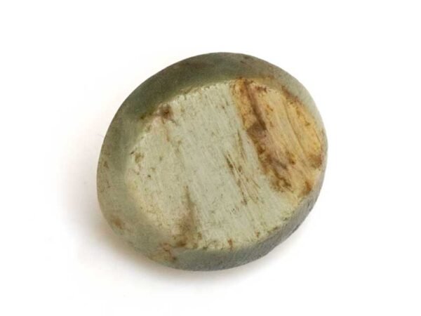 Quartz Cats Eye Lahsuniya 8.87 Carat back view gray cabochon