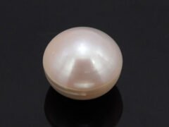 Cultured Pearl Moti 5.14 carat top view creamish white round shape