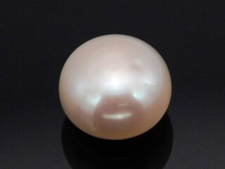 Cultured Pearl Moti 5.20 carat top view creamish white round shape
