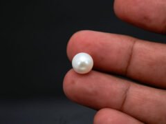 Cultured Pearl Moti 5.55 carat in-hand actual size