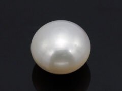 Cultured Pearl Moti 5.61 carat back view rounded surface