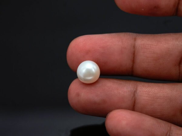 Cultured Pearl Moti 5.95 carat in-hand actual size