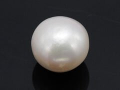 Cultured Pearl Moti 6.09 carat top view creamish white round shape