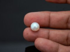 Cultured Pearl Moti 6.10 carat in-hand actual size
