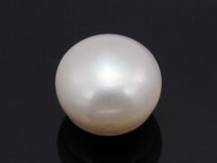 Cultured Pearl Moti 6.24 carat top view creamish white round shape