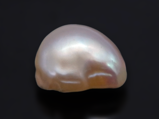 Keshi Pearl Moti 4.46 carat top view creamish white baroque shape