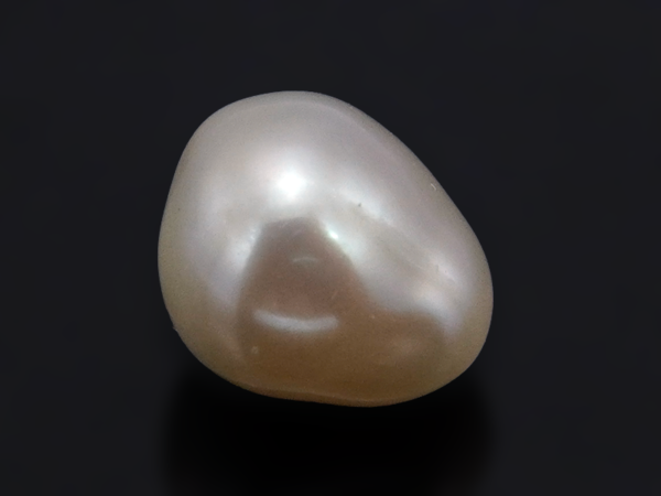 Keshi Pearl Moti 4.72 carat back view baroque surface