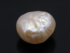 Keshi Pearl Moti 4.94 carat back view baroque surface
