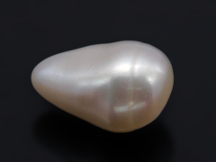 Keshi Pearl Moti 4.94 carat back view baroque surface