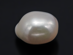 Keshi Pearl Moti 5.92 carat top view creamish white baroque shape