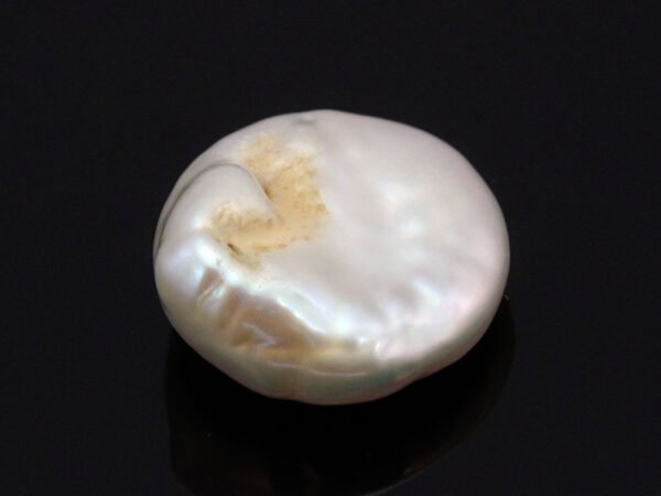 Keshi Pearl Moti 4.73 carat back view irregular baroque surface