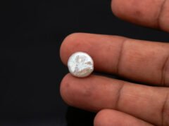 Keshi Pearl Moti 5.10 carat in hand actual size reference