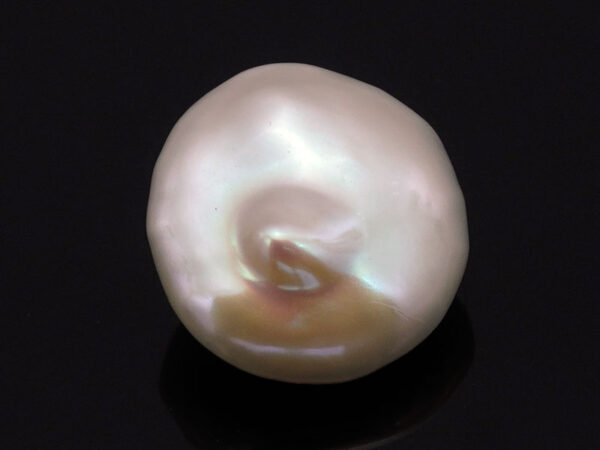 Keshi Pearl Moti 5.36 carat back view irregular baroque surface