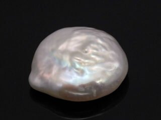Keshi Pearl Moti 5.41 carat front view creamish white baroque shape