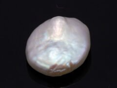 Keshi Pearl Moti 5.61 carat back view irregular baroque surface