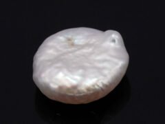 Keshi Pearl Moti 5.67 carat back view irregular baroque surface