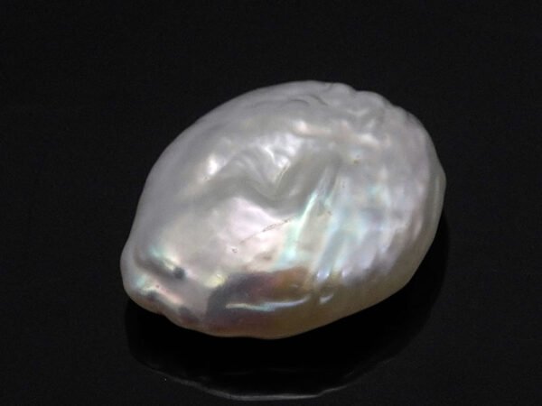 Keshi Pearl Moti 5.81 carat back view irregular baroque surface