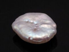 Keshi Pearl Moti 5.81 carat front view creamish white baroque shape