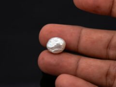 Keshi Pearl Moti 5.97 carat in hand actual size reference