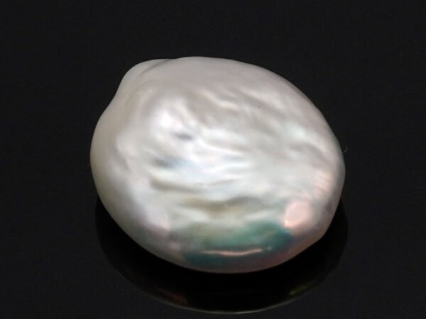 Keshi Pearl Moti 6.15 carat front view creamish white baroque shape