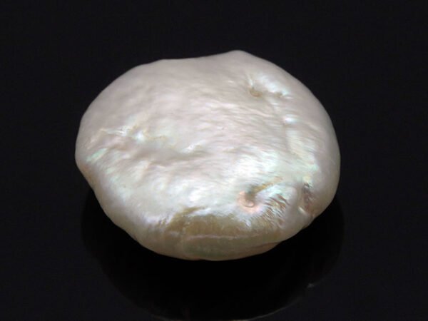 Keshi Pearl Moti 6.40 carat back view irregular baroque surface