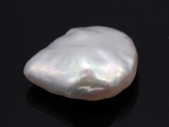 Keshi Pearl Moti 6.65 carat back view irregular baroque surface