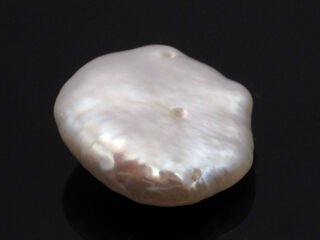 Keshi Pearl Moti 6.74 carat front view creamish white baroque shape